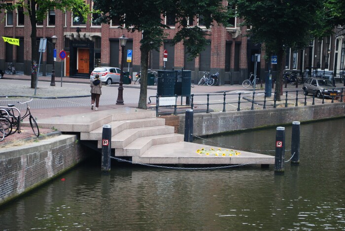 Het Homomonument in Amsterdam is beschermd